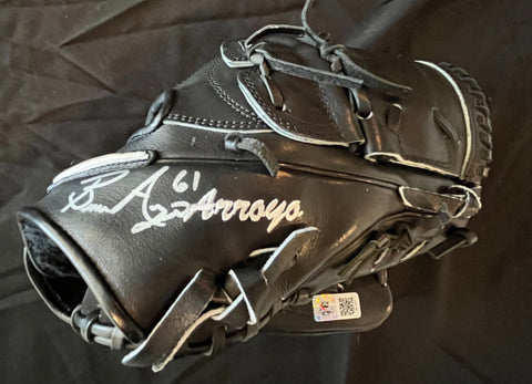 Bronson Arroyo Autographed Fielding Glove - Player's Closet Project