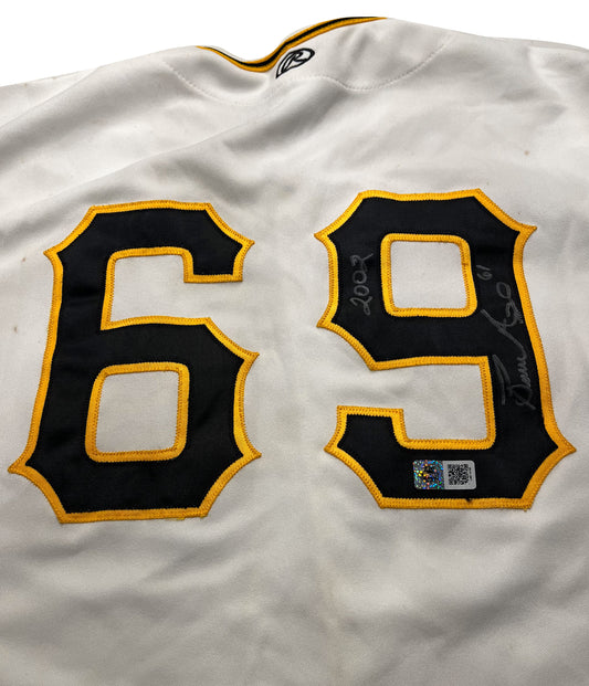 Authentic Autographed Memorabilia