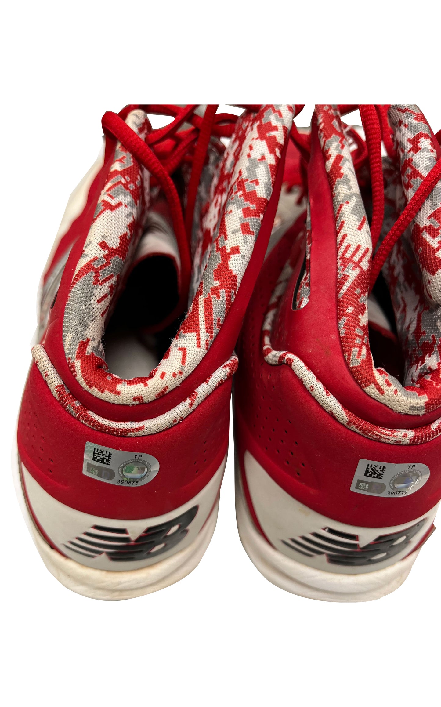 Authentic Autographed Memorabilia