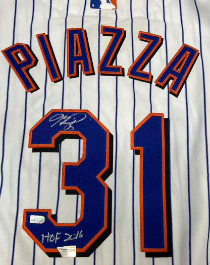 Authentic Autographed Memorabilia 