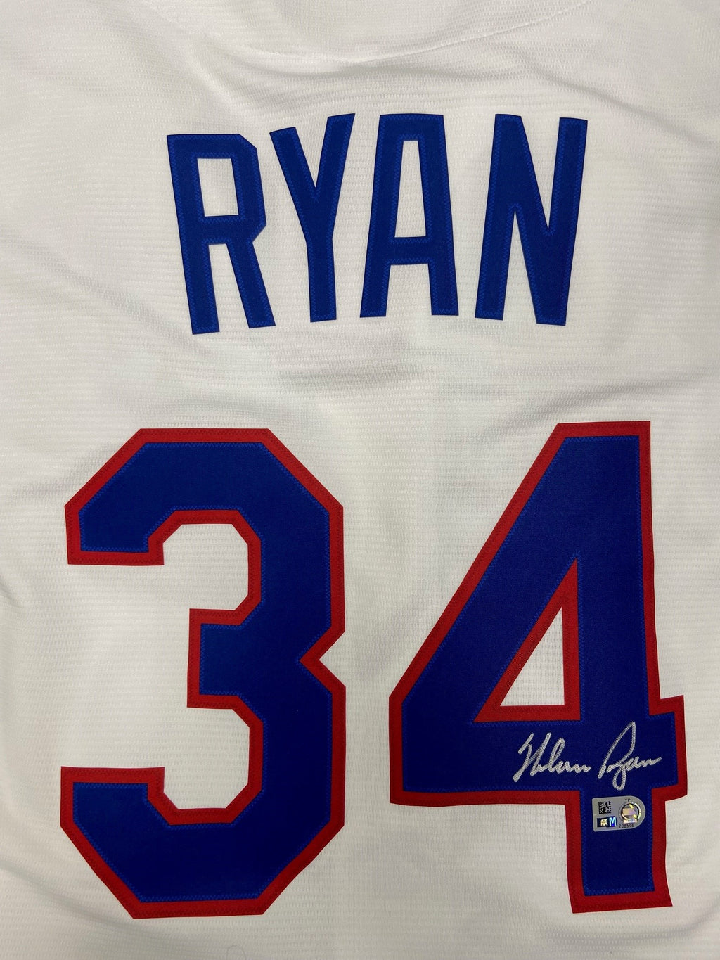 Authentic Autographed Memorabilia 