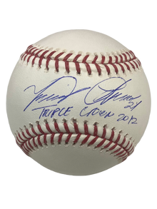 Authentic Autographed Memorabilia 