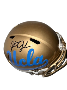 Authentic Autographed Memorabilia 