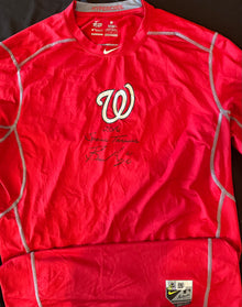 Authentic Autographed Memorabilia 