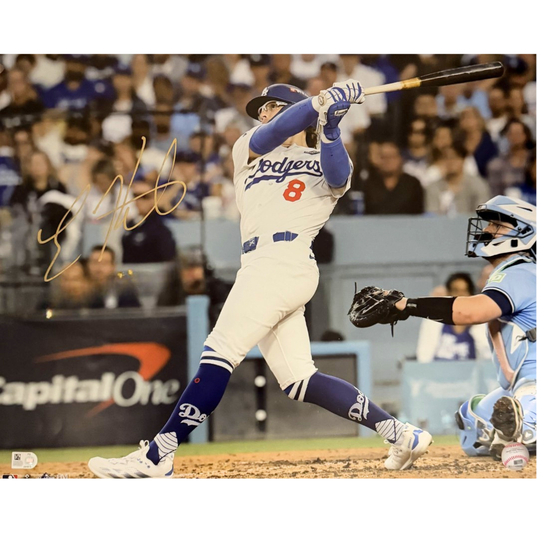 Kiké Hernandez Los Angeles Dodgers Autographed 16x20