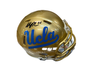 Authentic Autographed Memorabilia 