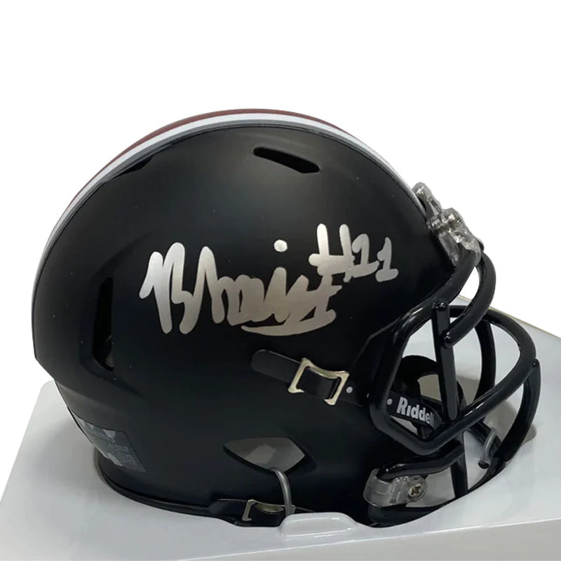 Authentic Autographed Memorabilia 
