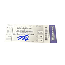 Authentic Autographed Memorabilia 