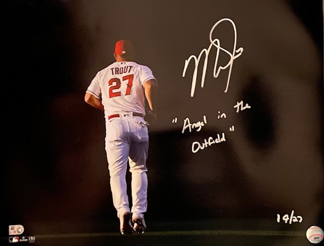 Authentic Autographed Memorabilia 