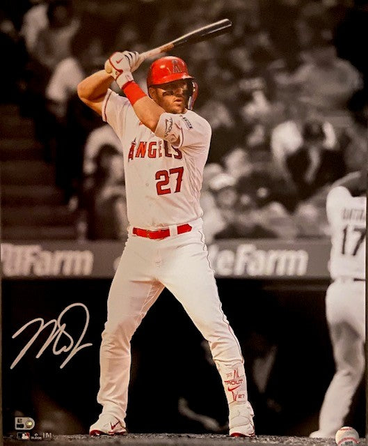 Authentic Autographed Memorabilia 