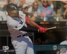 Authentic Autographed Memorabilia 