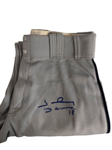 Authentic Autographed Memorabilia 