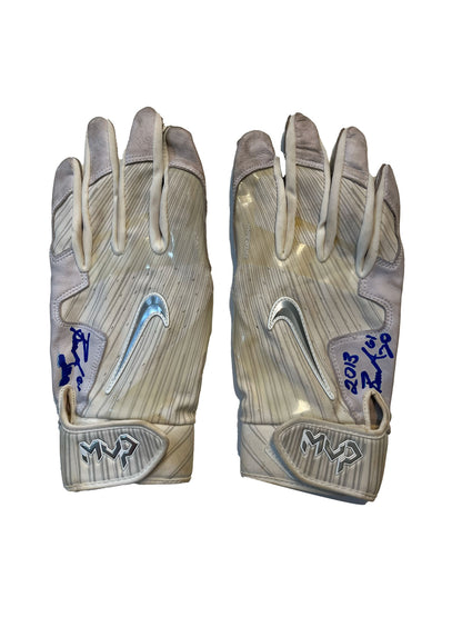 Authentic Autographed Memorabilia 