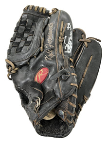 Authentic Autographed Memorabilia 