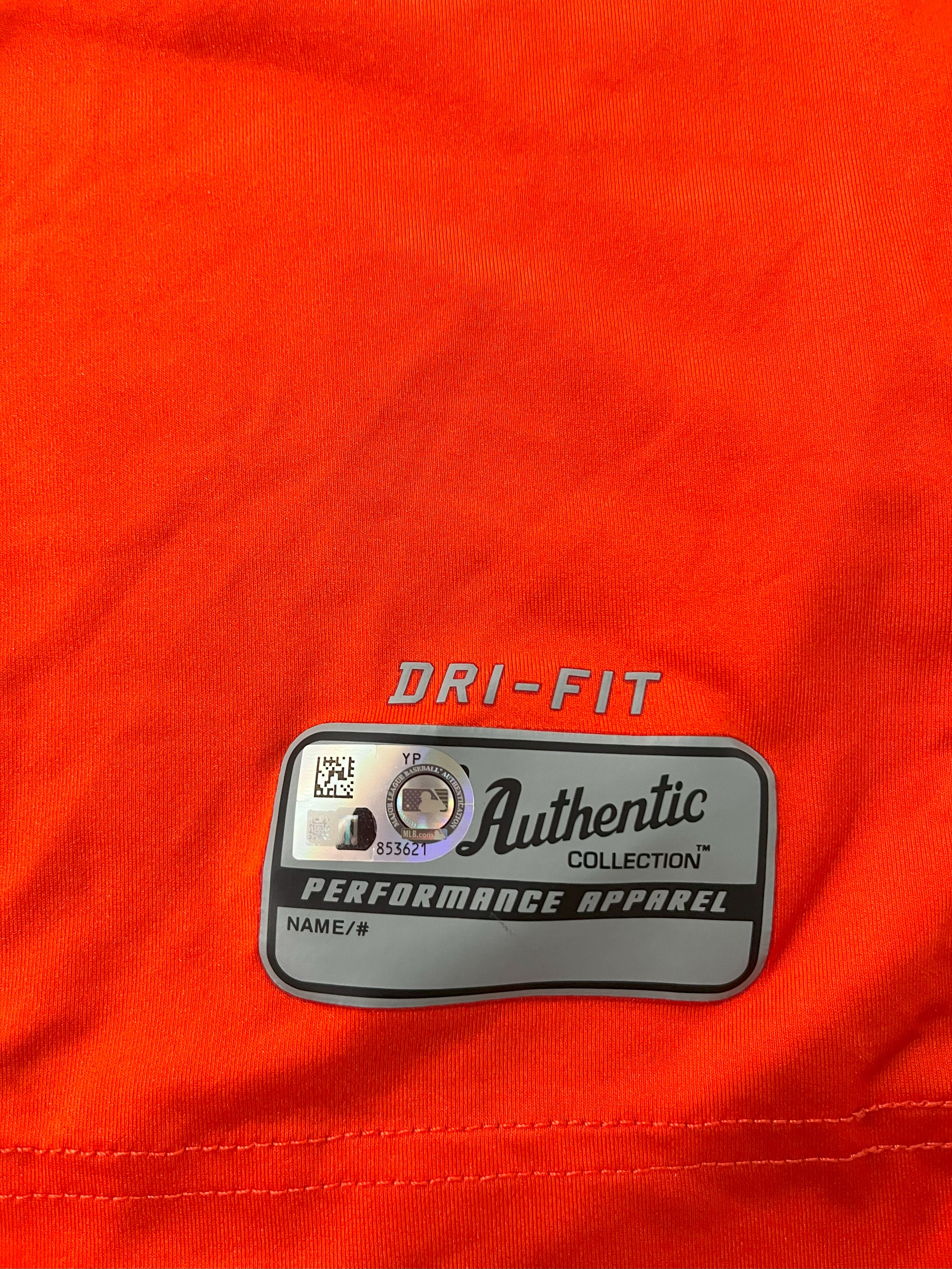 Authentic Autographed Memorabilia 