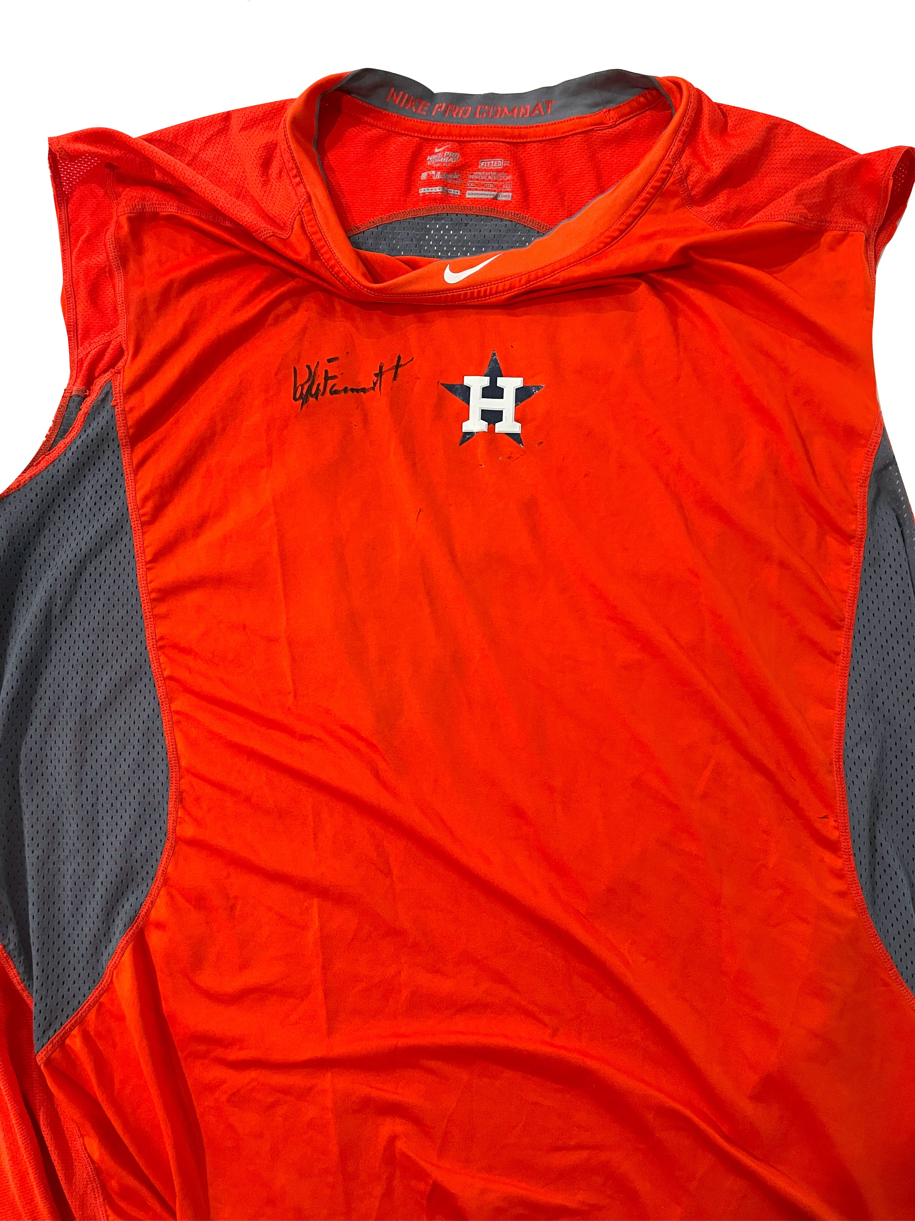 Authentic Autographed Memorabilia 