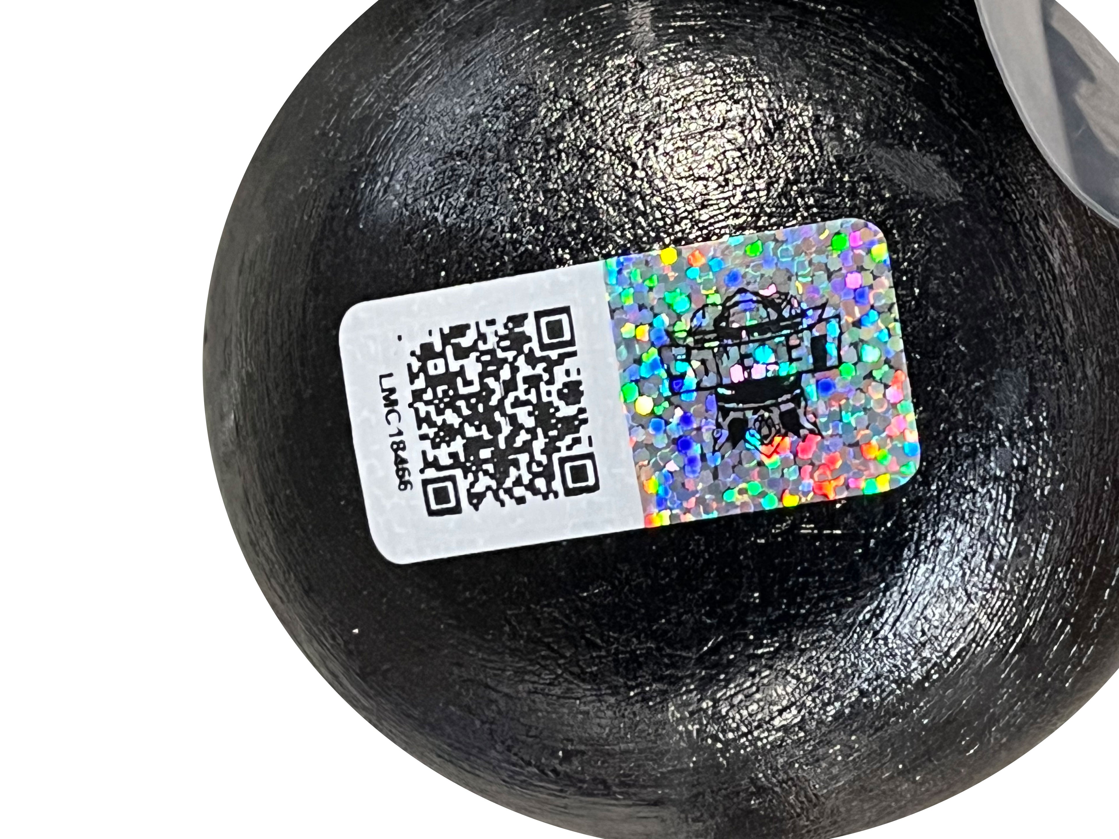 Authentic Autographed Memorabilia 