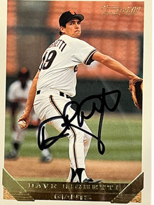 Authentic Autographed Memorabilia 