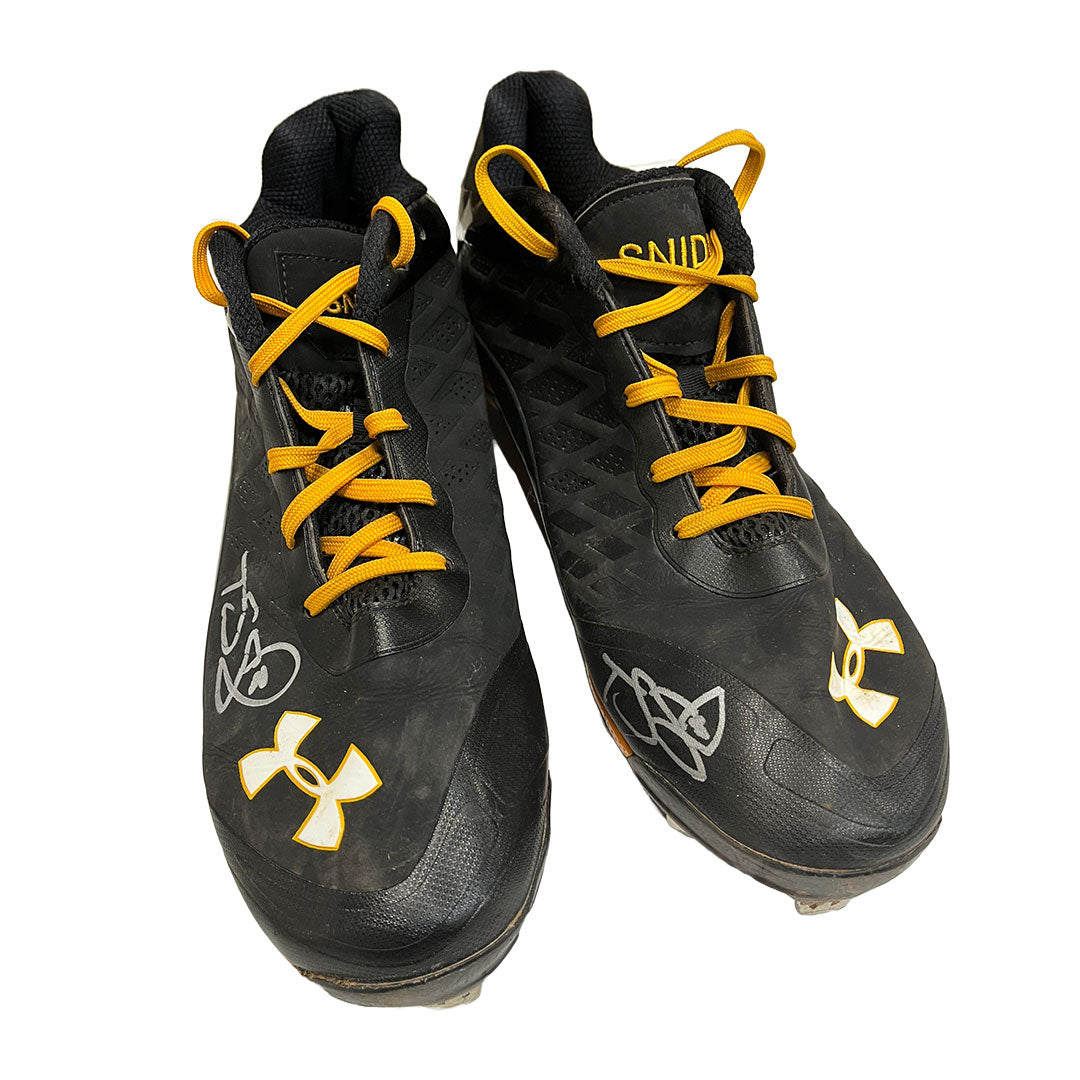 Authentic Autographed Memorabilia 