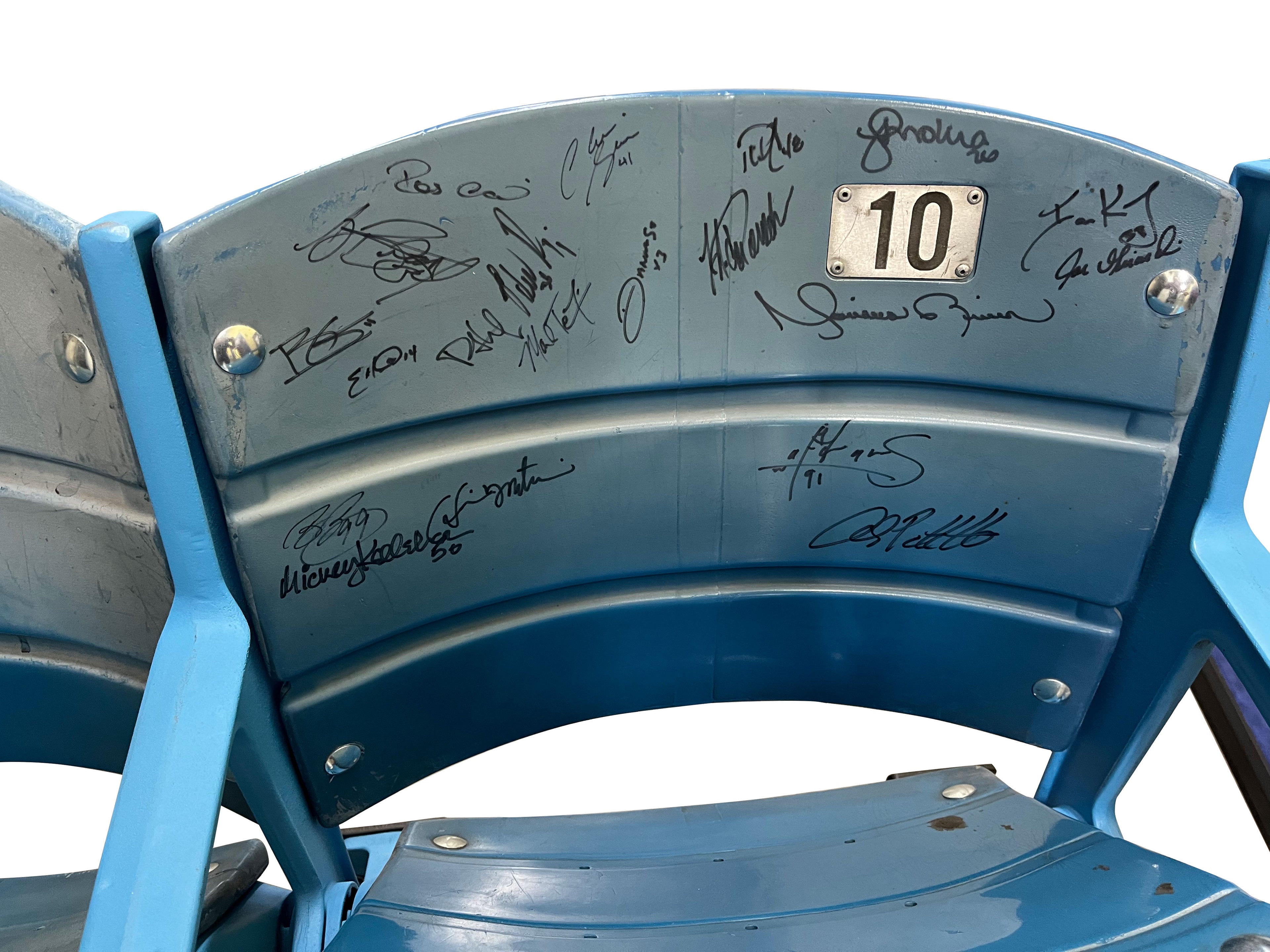 Authentic Autographed Memorabilia 