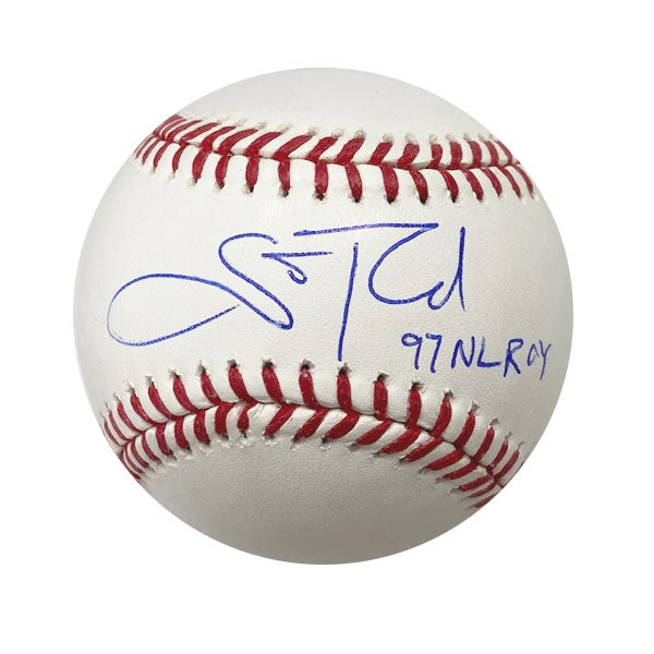 Authentic Autographed Memorabilia 