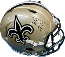 Authentic Autographed Memorabilia 