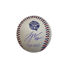 Authentic Autographed Memorabilia 