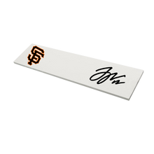 Authentic Autographed Memorabilia 