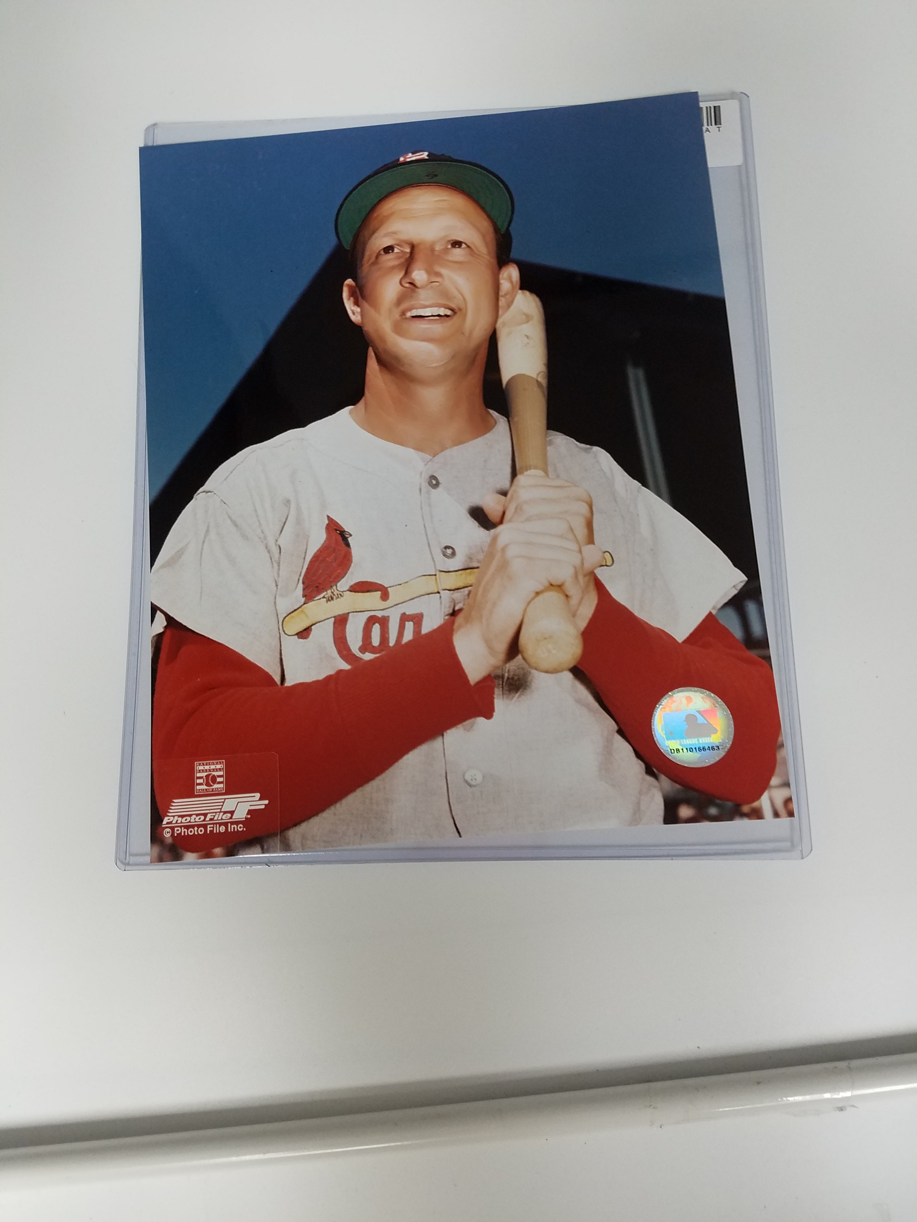 Authentic Autographed Memorabilia 