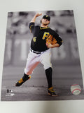 Authentic Autographed Memorabilia 