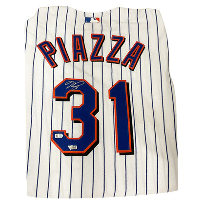 Authentic Autographed Memorabilia 