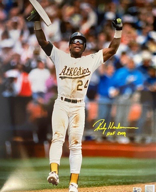 Authentic Autographed Memorabilia 