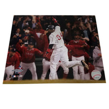 Authentic Autographed Memorabilia 